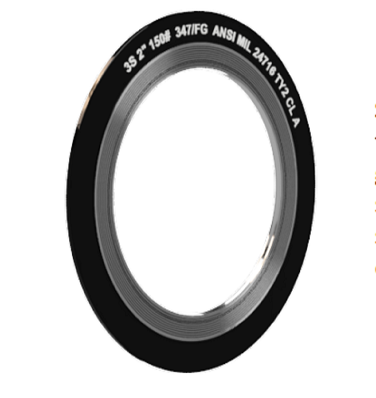 A black and white picture of a ring.